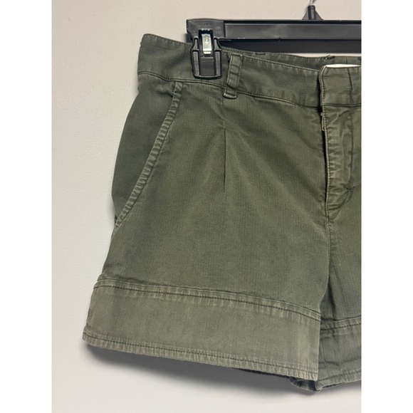 Vince Khaki Green Utility Pleated Shorts Women Size 4 Button Fly Casual - Picture 5 of 10